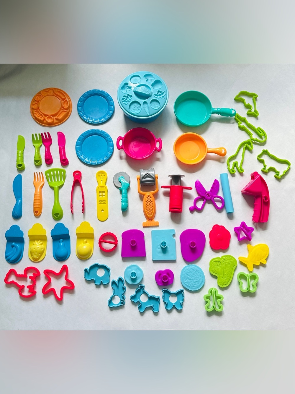 Play-Doh Kitchen Creations 
& more